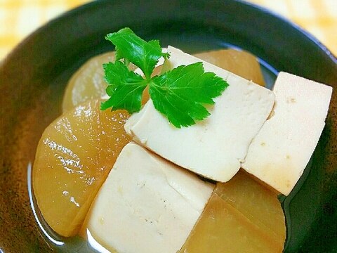 味の染みた♪大根と豆腐の煮物